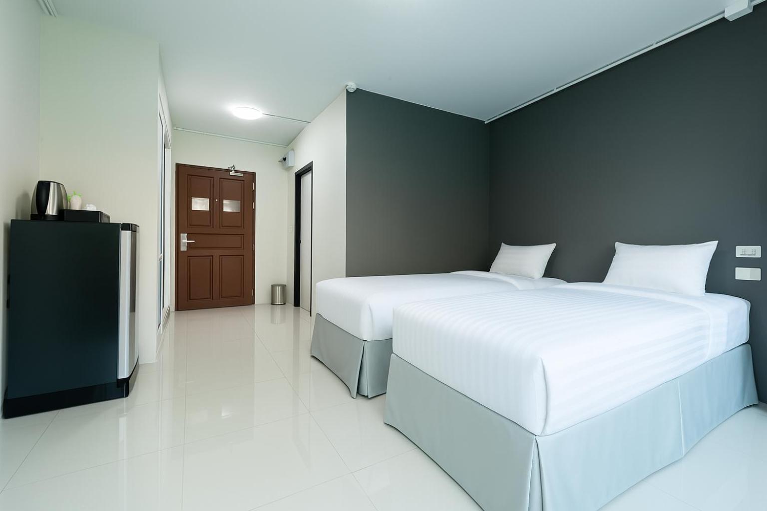 Siam Rama9 Hotel Bangkok Exterior photo